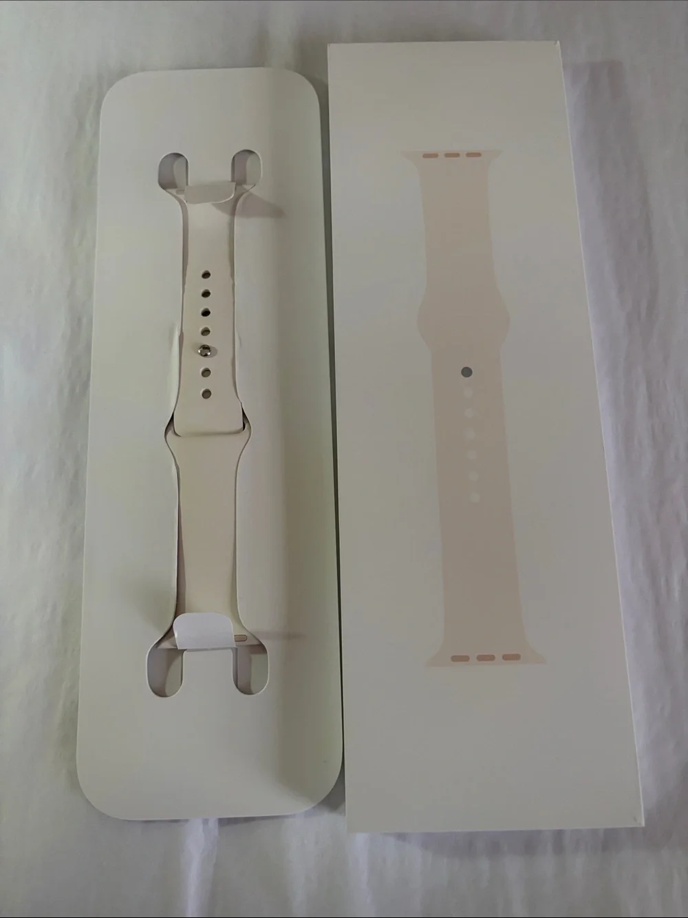 Apple Watch Sport Band Size S/M 42 MM Light Blush NIB